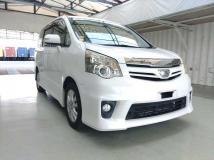 2013 Toyota Noah