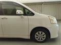 2013 Toyota Noah