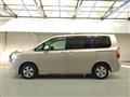 2011 Toyota Noah