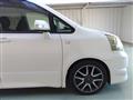 2011 Toyota Noah