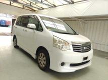 2011 Toyota Noah