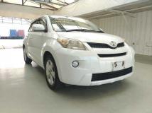 2010 Toyota IST
