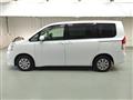 2013 Toyota Noah