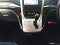 2011 Toyota Alphard
