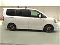 2010 Toyota Noah