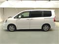 2011 Toyota Noah