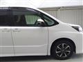 2017 Toyota Noah