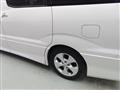 2005 Toyota Alphard