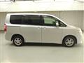 2013 Toyota Noah