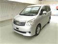 2013 Toyota Noah