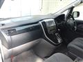 2005 Toyota Alphard