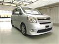 2009 Toyota Noah