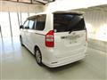 2013 Toyota Noah
