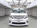2013 Toyota Alphard