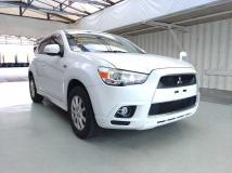 2010 Mitsubishi RVR
