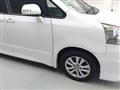 2010 Toyota Noah