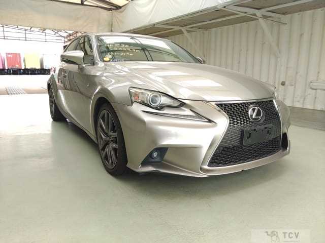 2013 Lexus IS
