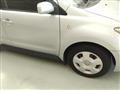 2004 Toyota IST