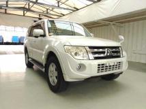 2014 Mitsubishi Pajero