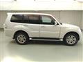 2012 Mitsubishi Pajero