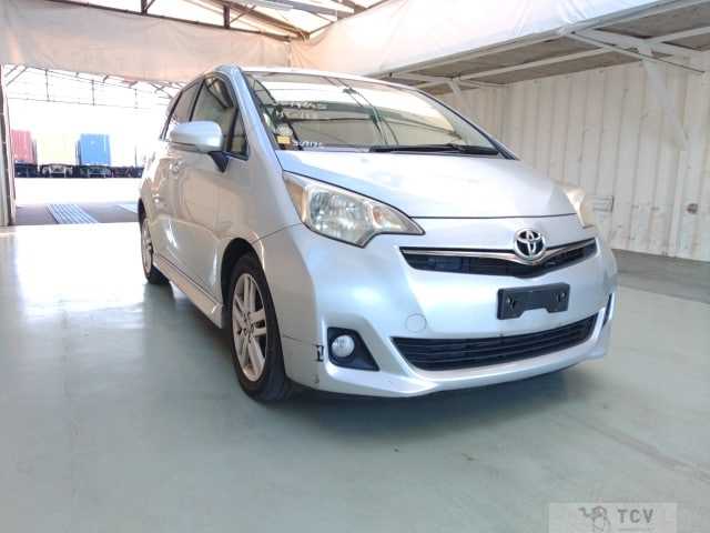 2011 Toyota Ractis