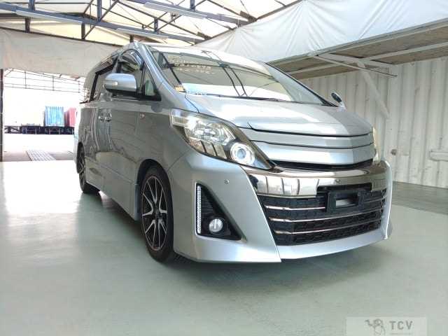 2013 Toyota Alphard