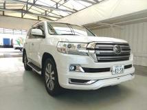 2020 Toyota Land Cruiser
