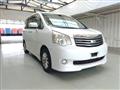 2011 Toyota Noah