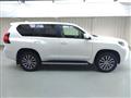 2017 Toyota Land Cruiser Prado