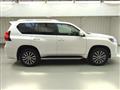 2021 Toyota Land Cruiser Prado