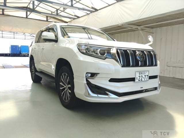 2020 Toyota Land Cruiser Prado
