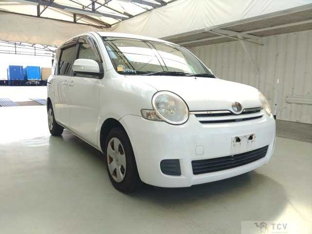2007 Toyota Sienta