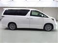 2013 Toyota Vellfire