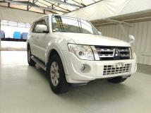 2011 Mitsubishi Pajero
