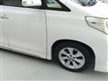 2010 Toyota Alphard
