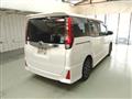 2014 Toyota Noah