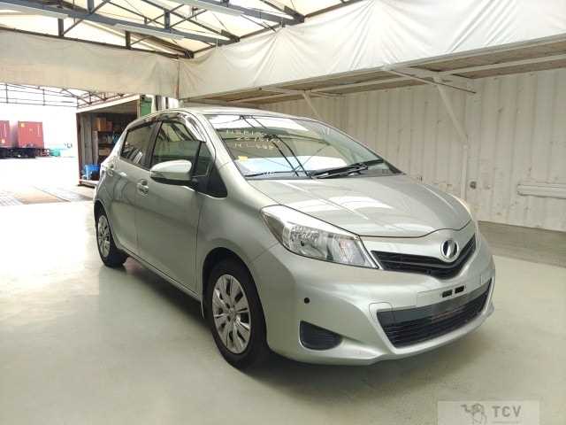 2011 Toyota Vitz