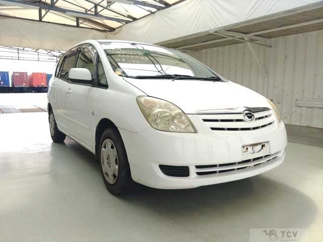2005 Toyota Corolla Spacio