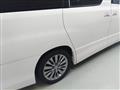 2013 Toyota Alphard