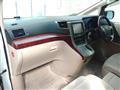 2010 Toyota Alphard