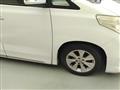 2010 Toyota Alphard