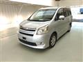 2007 Toyota Noah