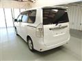 2009 Toyota Noah