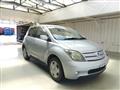 2005 Toyota IST