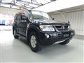 2004 Mitsubishi Pajero