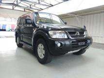 2004 Mitsubishi Pajero