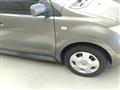 2005 Toyota IST