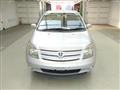 2005 Toyota IST