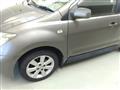 2005 Toyota IST