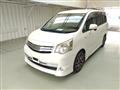 2011 Toyota Noah